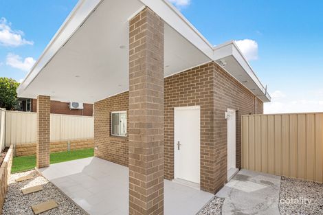 17 Dransfield Rd, Edensor Park, NSW 2176