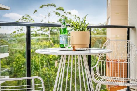 Property photo of 25/6-8 College Crescent Hornsby NSW 2077