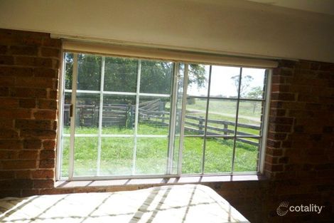 Property photo of Spring Hill Road Spring Hill NSW 2800