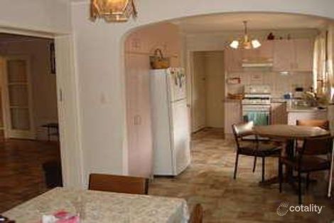 Property photo of 121 Hughes Parade Reservoir VIC 3073