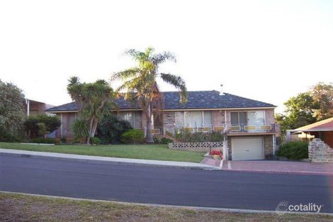 20 Ives St, Hamilton Hill, WA 6163