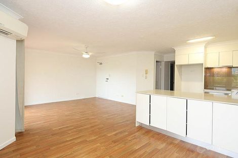 Property photo of 2/18 Park Avenue Auchenflower QLD 4066
