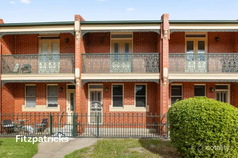 Property photo of 3/11 Crampton Street Wagga Wagga NSW 2650