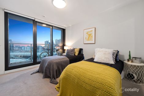Property photo of 2410/100 Harbour Esplanade Docklands VIC 3008