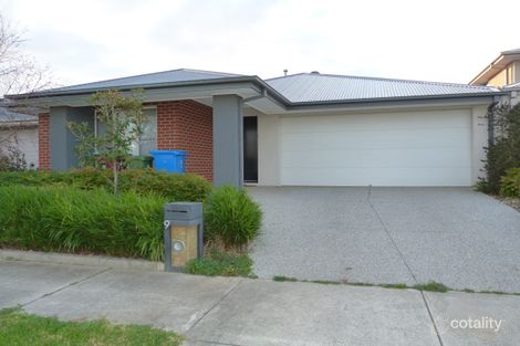 Property photo of 9 Napperby Way Cranbourne North VIC 3977