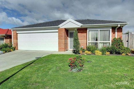 41 Meadow Crest Cct, Mount Martha, VIC 3934