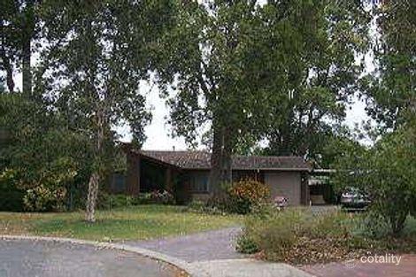 11 Larch Pl, Forrestfield, WA 6058