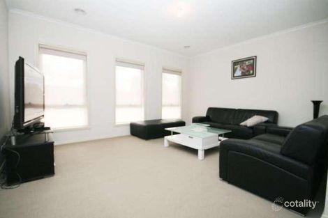 Property photo of 13 Osprey Street Werribee VIC 3030
