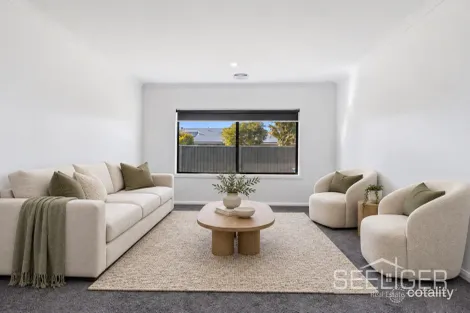 Property photo of 85 Peter Thomson Circuit Yarrawonga VIC 3730