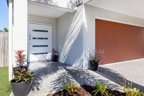 Property photo of 43A Sickle Avenue Hope Island QLD 4212