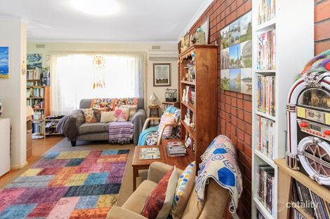 Property photo of 5/3B Spring Gully Road Quarry Hill VIC 3550