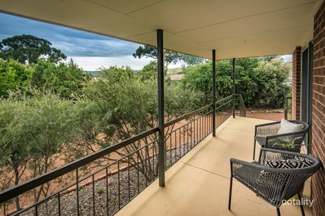 Property photo of 21 Degraves Crescent Wanniassa ACT 2903