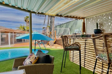 Property photo of 16 Chipper View Parmelia WA 6167