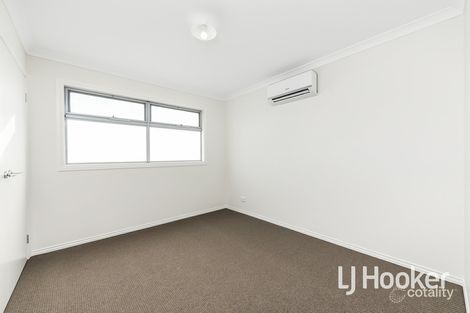Property photo of 2/6 Robert Street Dandenong VIC 3175