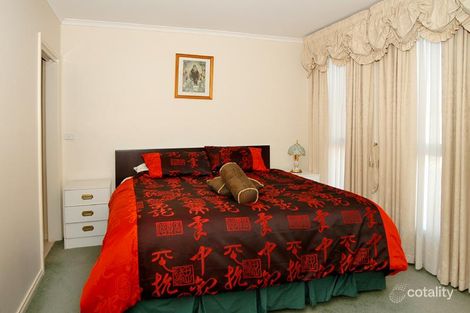 Property photo of 10 Sunbird Gardens Epping VIC 3076