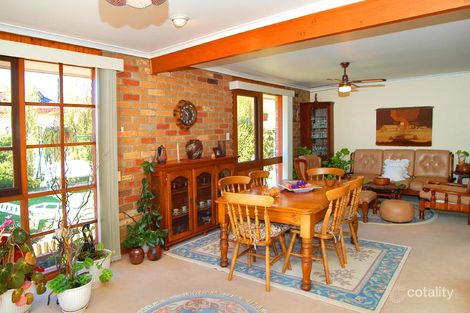 Property photo of 24 Meldrum Avenue Mill Park VIC 3082