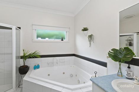 Property photo of 5 Landy Court Point Lonsdale VIC 3225