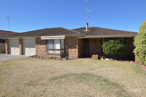 27 Heath Ave, Tuncurry, NSW 2428