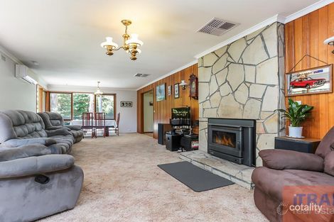 Property photo of 17 Oak Avenue Warburton VIC 3799