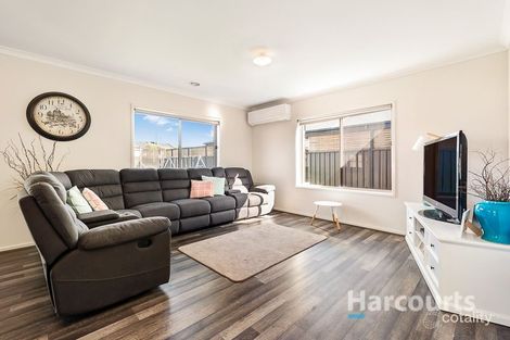 Property photo of 3 Kingscote Way Wollert VIC 3750