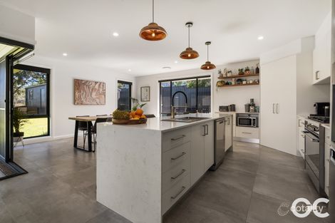 Property photo of 18 Stevenson Way Orange NSW 2800