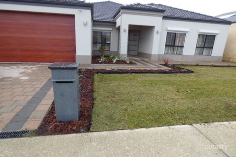 Property photo of 20 Kinloch Pass Aubin Grove WA 6164