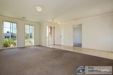 Property photo of 6 Oxley Place Warragul VIC 3820