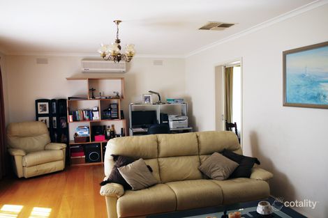 Property photo of 4 Kent Close Blackburn North VIC 3130