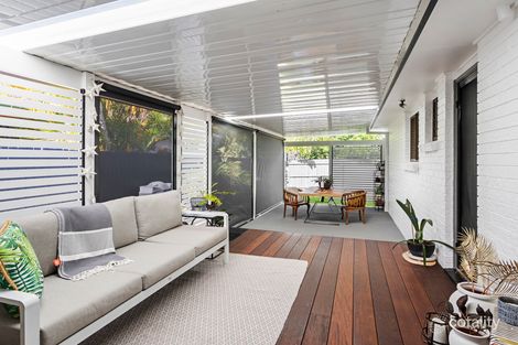 1/16 Wagtail Ct, Burleigh Waters, QLD 4220