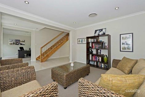 Property photo of 8 Cherry Court Coomera QLD 4209