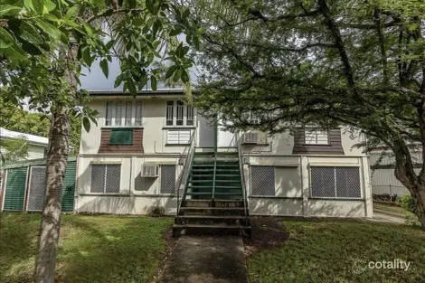 2/135 Bundock St, Belgian Gardens, QLD 4810