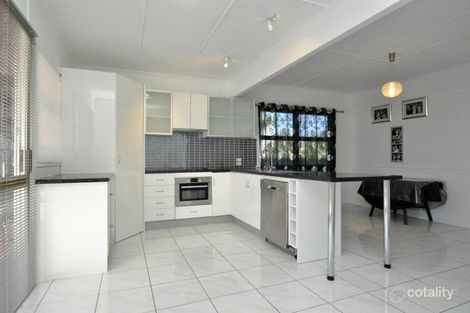 7 Gordon St, Labrador, QLD 4215