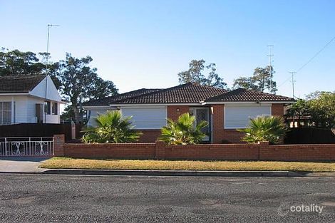 5 Athol St, Toukley, NSW 2263