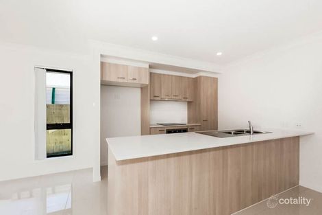 Property photo of 13 Ward Street Flinders View QLD 4305