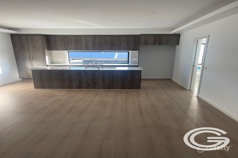 Property photo of 12/12 Northside Drive Wollert VIC 3750