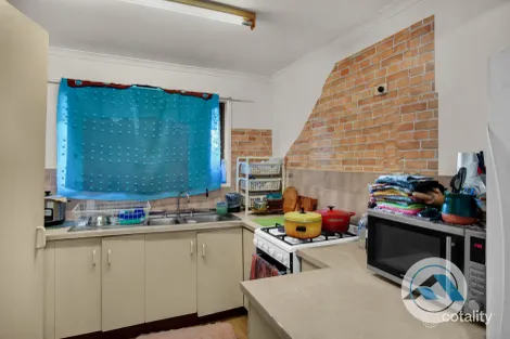 Property photo of 3/34 Defiance Road Logan Central QLD 4114