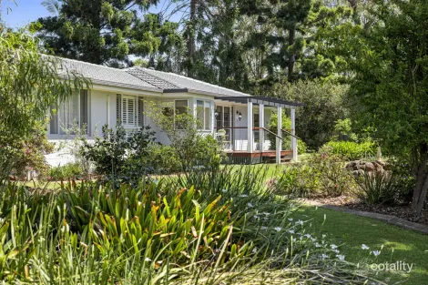 Property photo of 1 Kookaburra Court Highfields QLD 4352