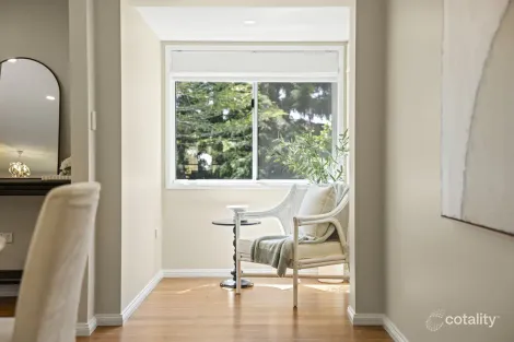 Property photo of 1 Kookaburra Court Highfields QLD 4352