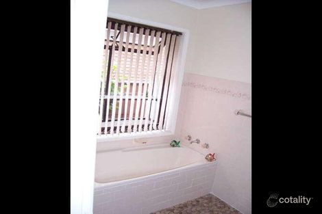 Property photo of 20 Edgeworth Avenue Kanahooka NSW 2530