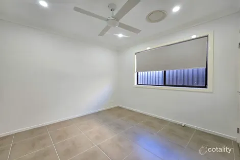 Property photo of 3 Brunton Place St Helens Park NSW 2560