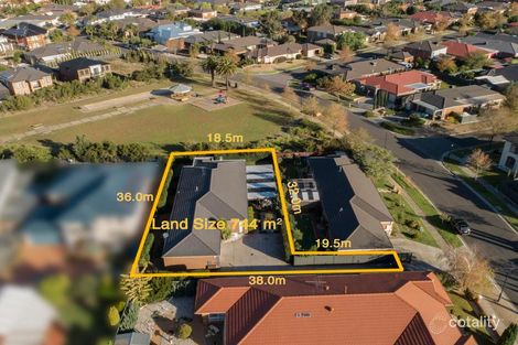 Property photo of 26 Pilbara Avenue Burnside VIC 3023