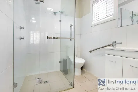 Property photo of 5 Adelaide Place Shellharbour NSW 2529