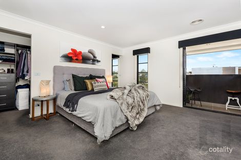 Property photo of 11 Enclave Avenue Ascot Vale VIC 3032