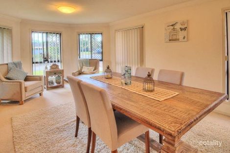 Property photo of 20 Della Ricca Place Forest Lake QLD 4078