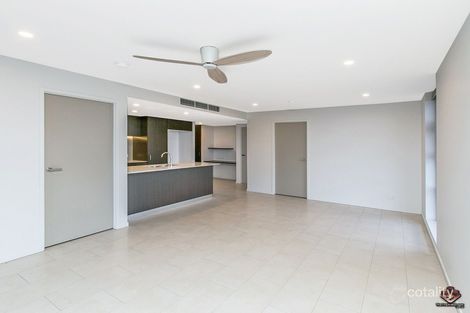 Property photo of 813/125 Station Road Indooroopilly QLD 4068