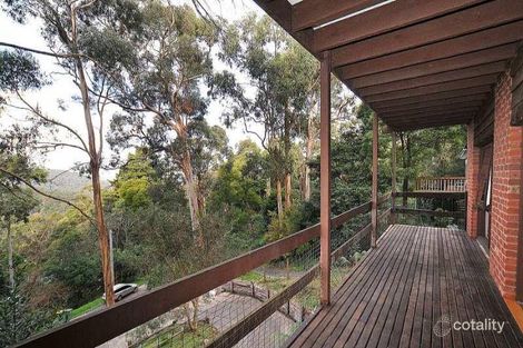 17 Bennett Ave, Belgrave, VIC 3160