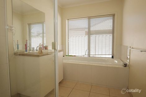 Property photo of 16 Streeton Drive Shepparton VIC 3630