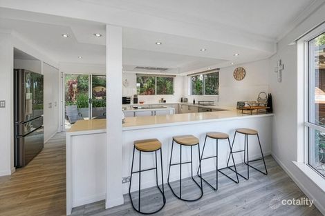 Property photo of 24 Edinburgh Circuit Wamberal NSW 2260