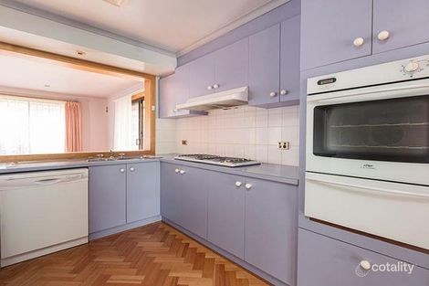 Property photo of 10 The Robbins Seabrook VIC 3028