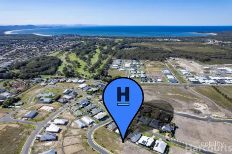 8 Koondooloo Cres, South West Rocks, NSW 2431